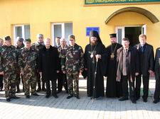Єпископ Михаїл освятив відділ прикордонної служби «Пархоменкове». Світлина Данила Зінкевича