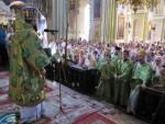 Проповідь архієпископа Луцького і Волинського Михаїла на П’ятдесятнецю в кафедральному соборі Святої Трійці. Світлина інформаційної служби єпархії