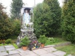 Статуя Божої Матері неподалік Берестечка. Світлина з сайта viche.lutsk.ua