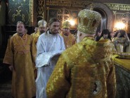 1 лютого 2009 р. Щойновисвячений єпископ Марк (Левків) з благословення ієрархів облачається в архієрейські ризи. Світлина ієромонаха Якова (Мільяна)